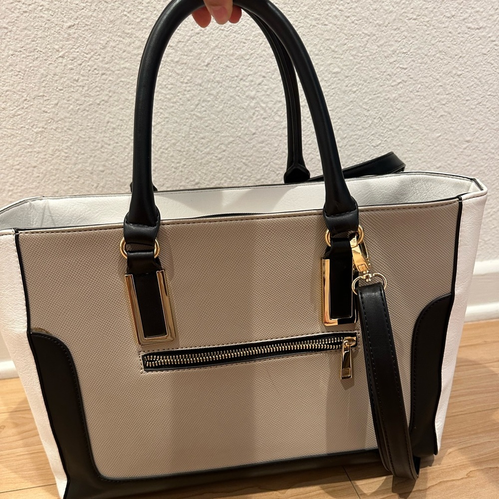 Neutral large tote bag